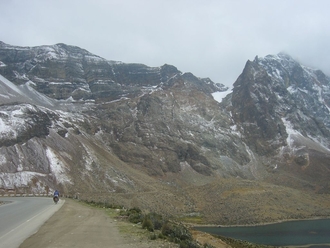 Going down from  Abra Anticona