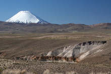 Volcano Parinacota (6.348 m) in the Background