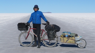 Kybi on Salar de Uyuni