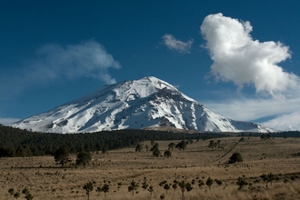 Popocatepetl from Paso del Cortez