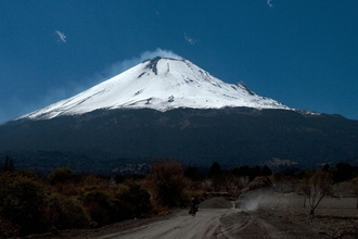 Popocatepetl from San Nicolás de Los Ranchos 