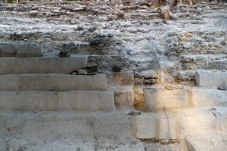 Archeological reconstrunction