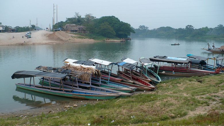 Sayaxche, Rio de la Pasion